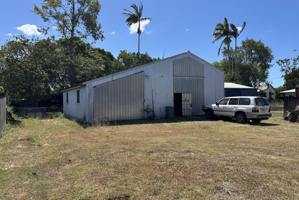 2 Barbara Street, Mirani, QLD 4754 AUS