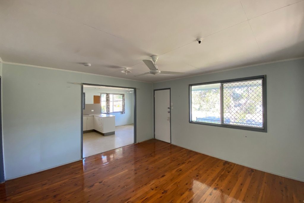 10 Menzies Street, Dysart, QLD 4745 AUS