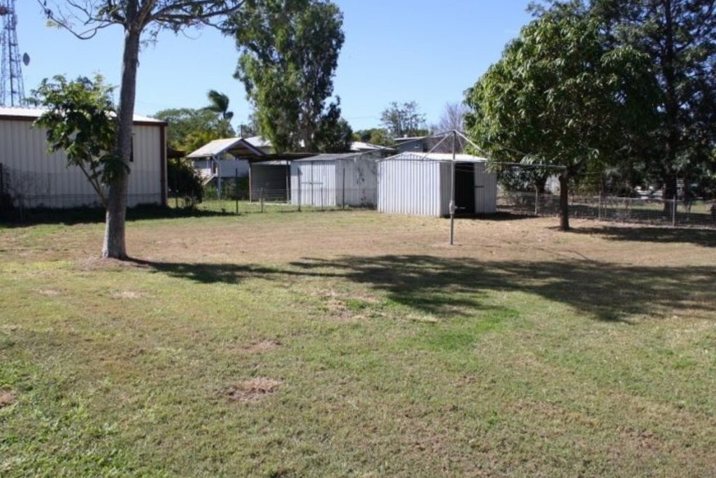 10 Menzies Street, Dysart, QLD 4745 AUS