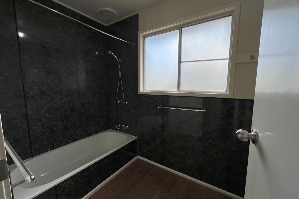 8 Brennan Street, Dysart, QLD 4745 AUS