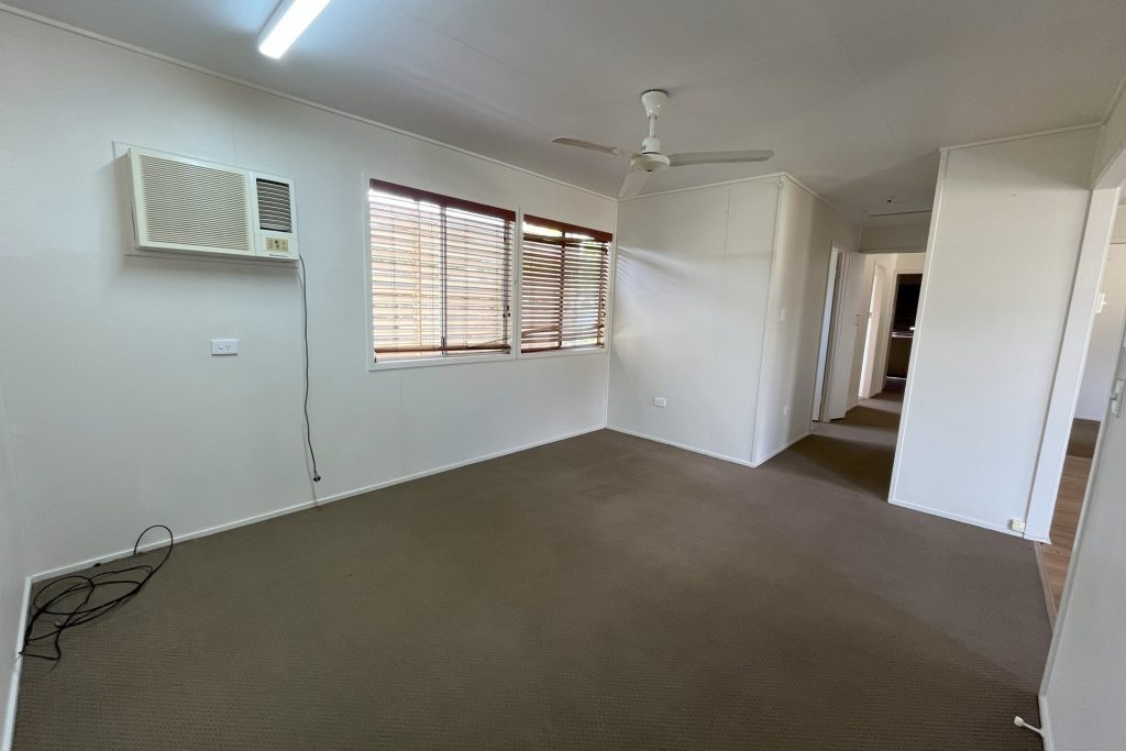 8 Brennan Street, Dysart, QLD 4745 AUS