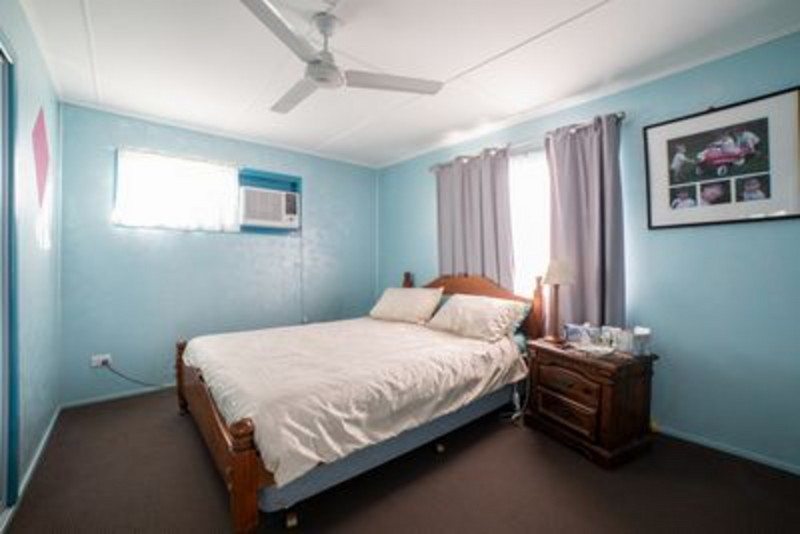 1 Phillips, Dysart, QLD 4745 AUS