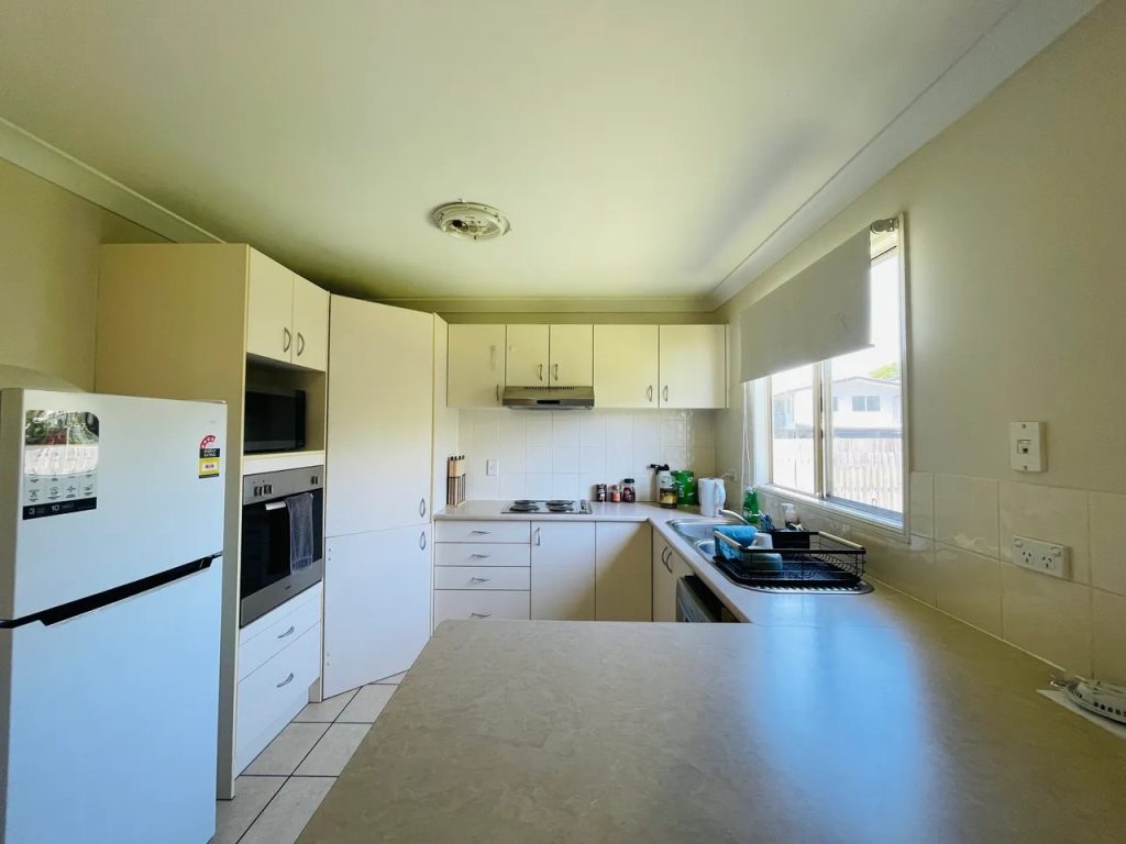 21D Beresford Crescent, Dysart, QLD 4745 AUS