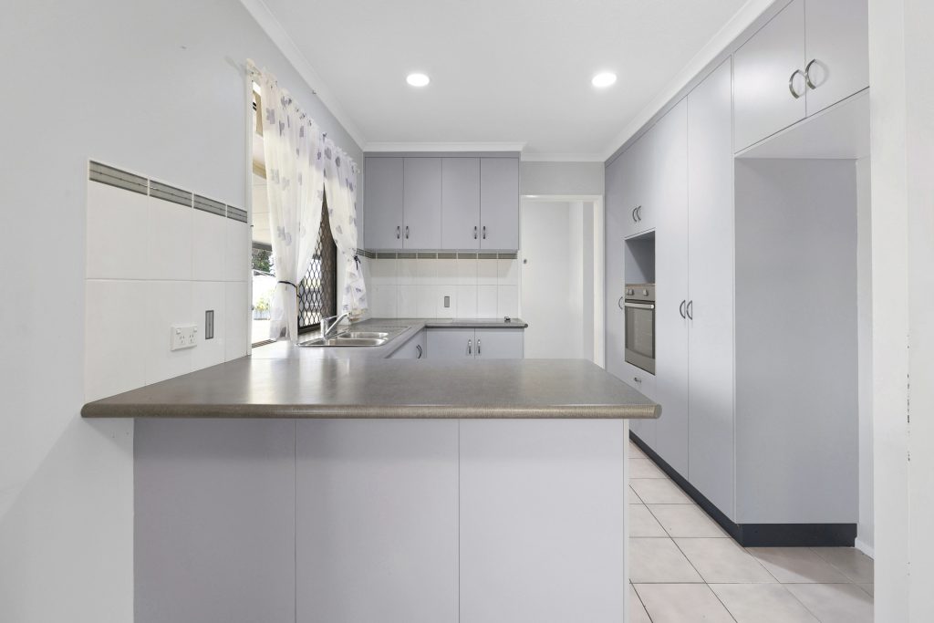 5 Tammy Court, Ooralea, QLD 4740 AUS