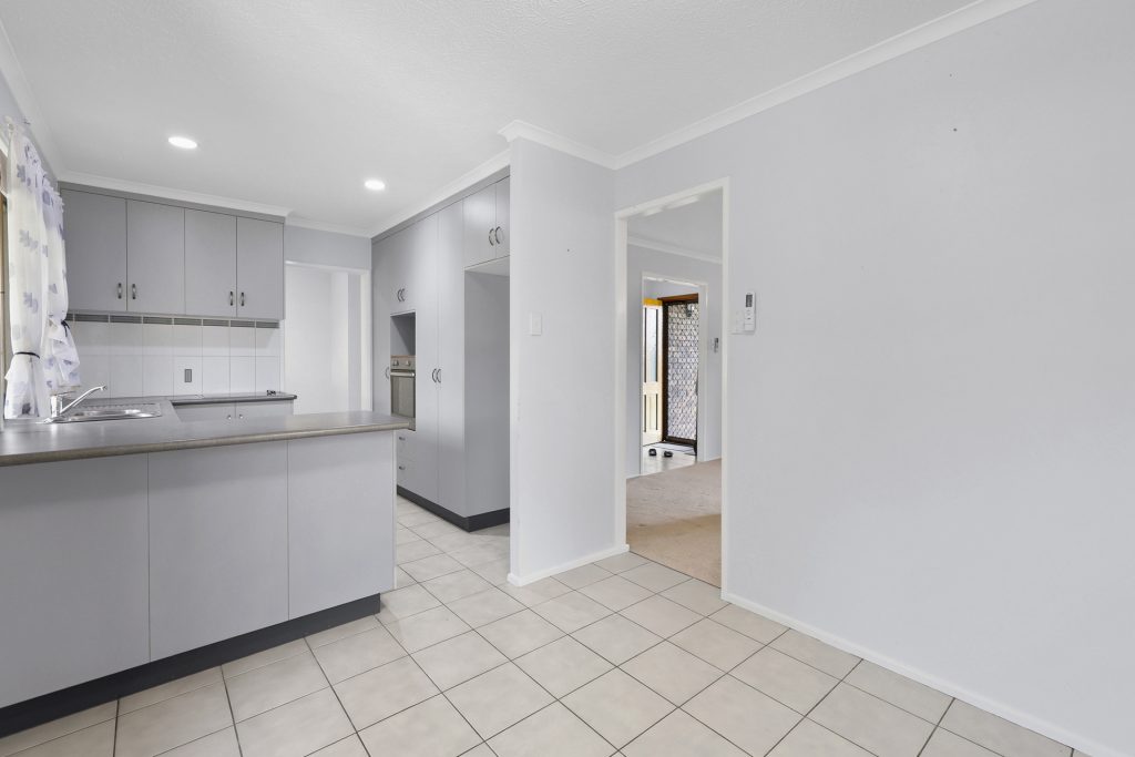 5 Tammy Court, Ooralea, QLD 4740 AUS