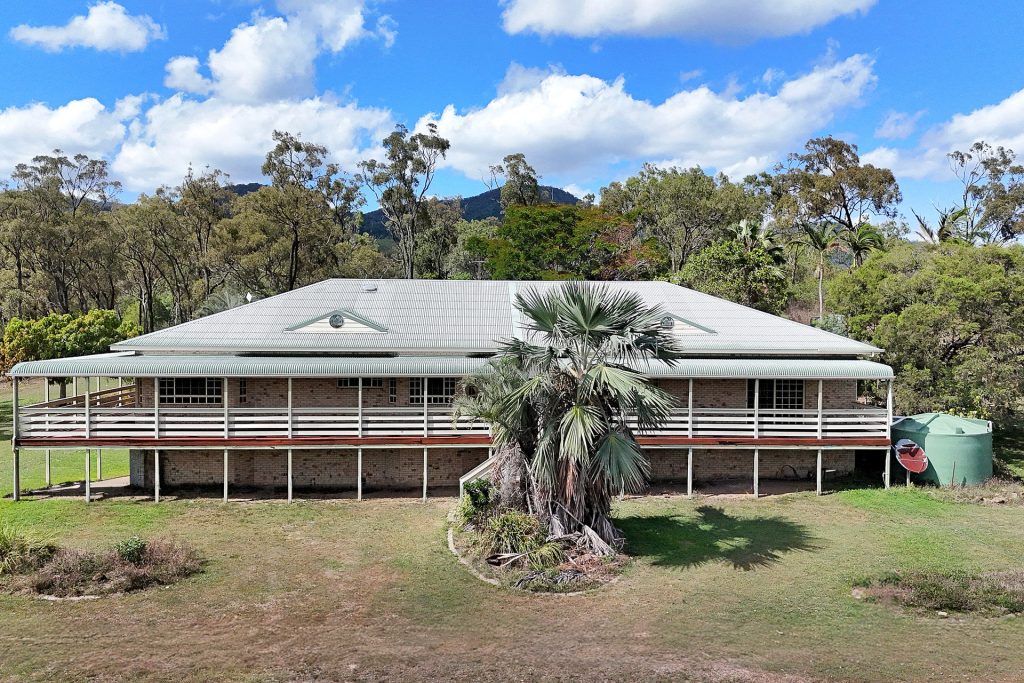 37 Oakenden-Sarina Road, Oakenden, QLD 4741 AUS