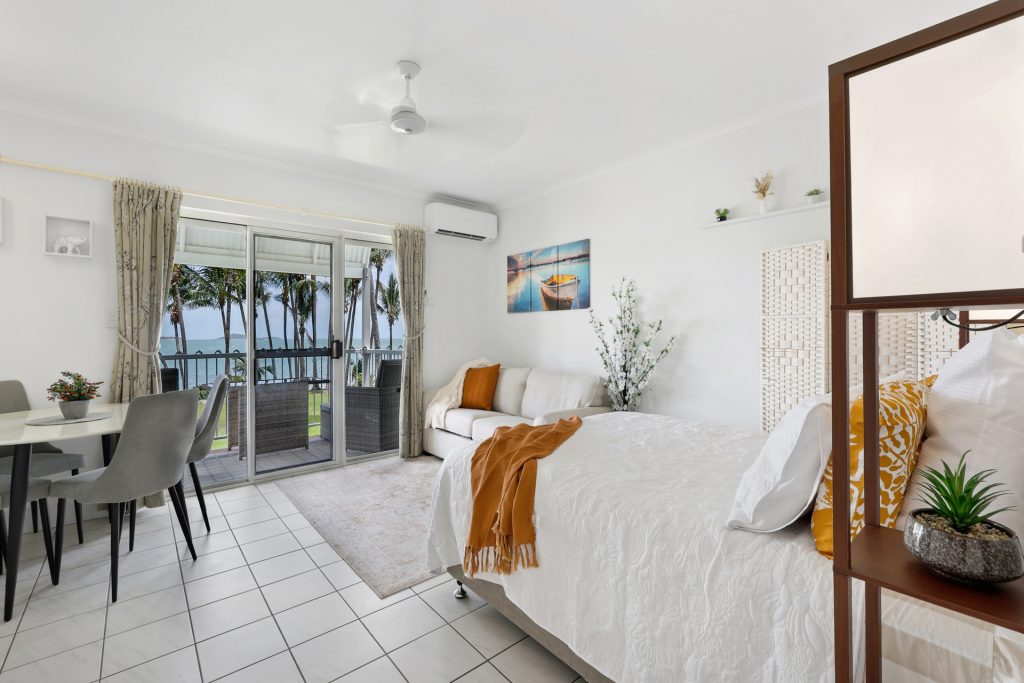 247/6 Beach Road, Dolphin Heads, QLD 4740 AUS